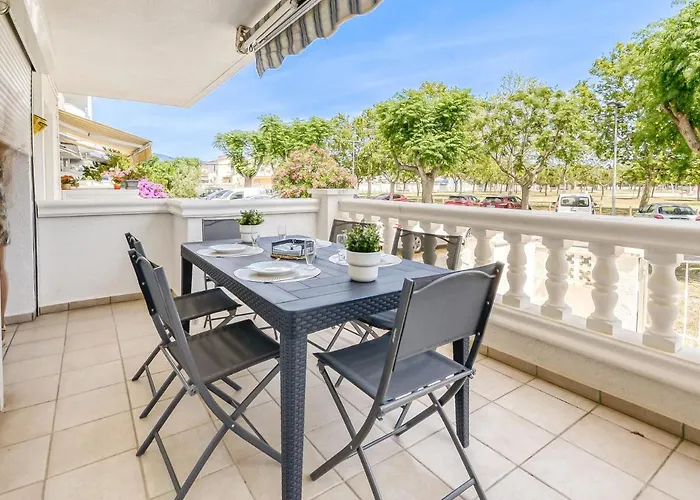 Apartment Port Mistral-2 By Interhome